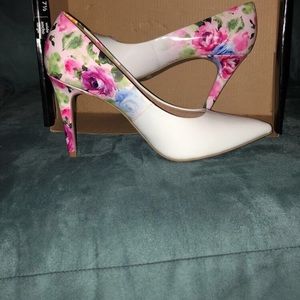 Get into it , spring vibes